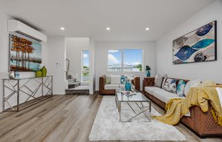 2/36 Halsey Road, Manurewa