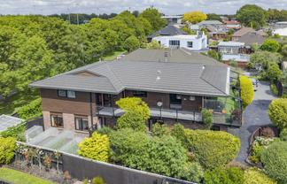 80 Regency Crescent, Redwood