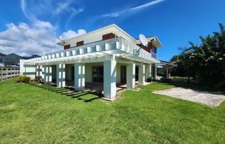 36 Jans Terrace, Oakura