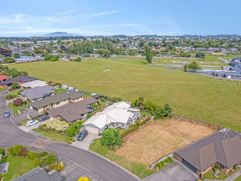 20 Bertelsen Court, Otaki