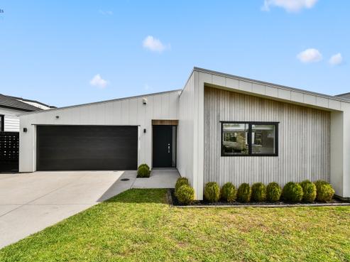 215 Victoria Street West, Pukekohe