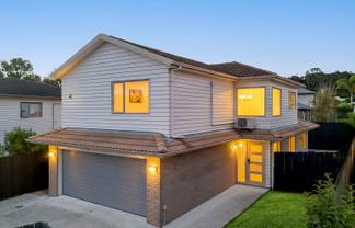 62 Clover Drive, Henderson