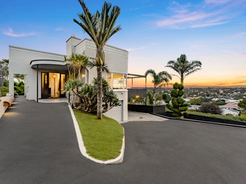 7 Fern Avenue, Epsom