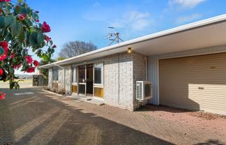 63A Ranolf Street, Victoria