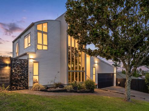 121 Tauranga Place, Orewa