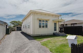 11 Waterloo Street, Dannevirke