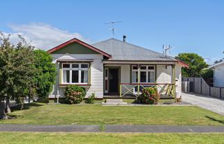27 Desmond Road, Te Hapara