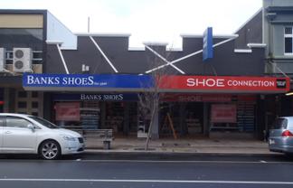 Iconic retail close to Q'gate with parks