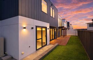 4B The Parade, Bucklands Beach