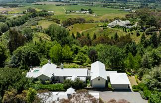 77 Black Barn Road, Havelock North