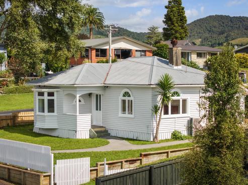 6 Parry Palm Avenue, Waihi