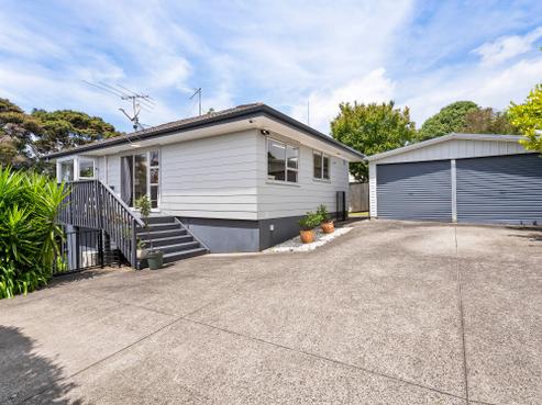 89 Lynn Road, Bayview