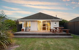 59 Charlcott Street, Burnside