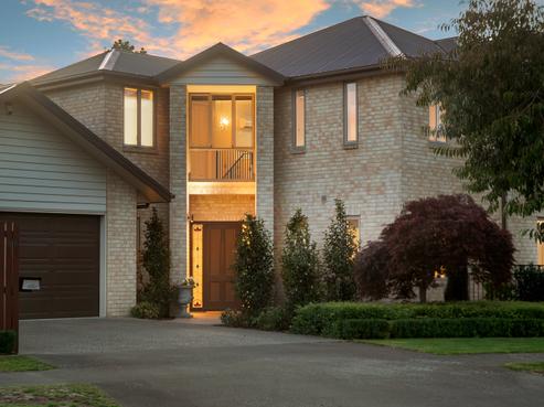 58 Broomfield Terrace, Burwood