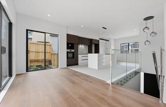 8/20 Melia Place, Stanmore Bay