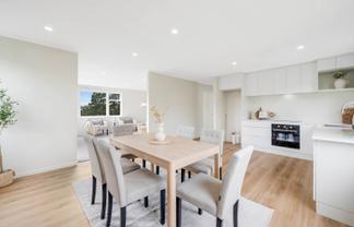 14 Lysander Crescent, Beach Haven