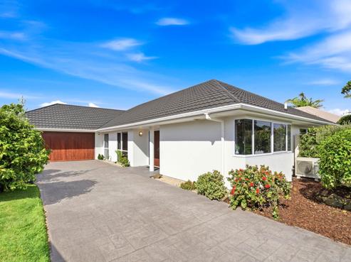 22 Suncrest Drive, West Harbour