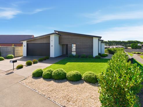 15 Frank Ernest Crescent, Prebbleton