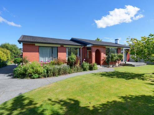 145 Moana Street, Rosedale
