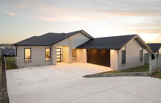 12 Paiaka Place, Rototuna North