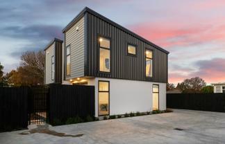 2/7 Hinemoa Street, Spreydon