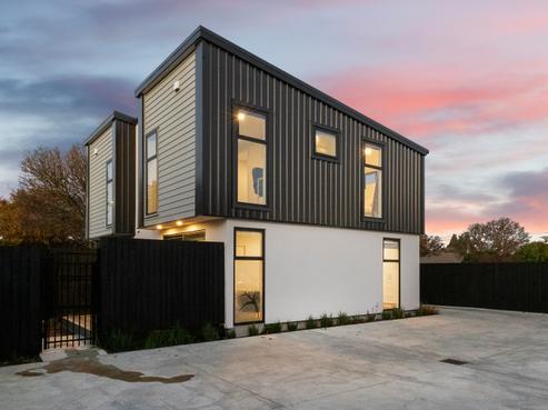 2/7 Hinemoa Street, Spreydon