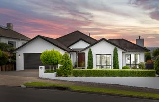 40 Rexford Heights, Pyes Pa