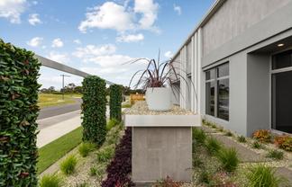 8 Sofia Way, Flagstaff