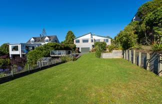 25 Sutcliffe Street, Saint Clair