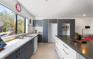 3 Elwarth Way, Ranui