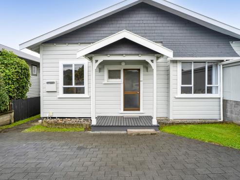 61 Lemon Street, New Plymouth Central