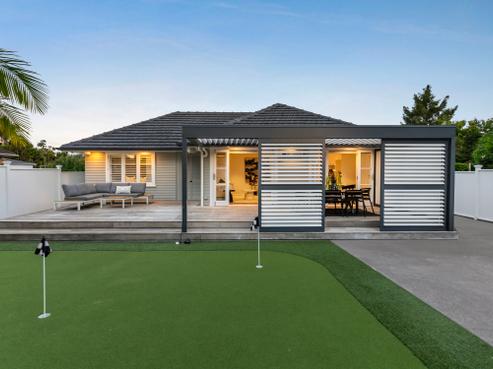 76 Neil Avenue, Te Atatu Peninsula