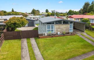 228 West Parkdale Street, Tokoroa