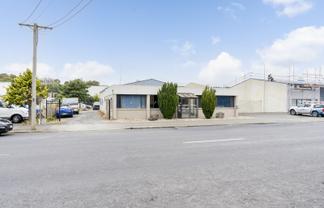 Prime standalone industrial site with secure yard