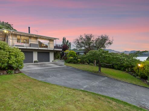 26 Sandy Beach Road, Governors Bay