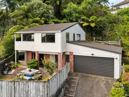 33 Beaumont Crescent, Frankleigh Park