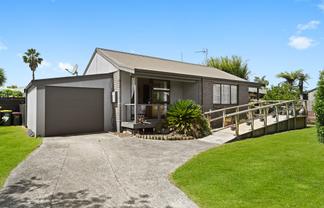 16B Dover Road, Saint Andrews