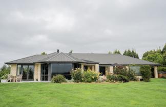 108 Spur Road, Hadlow