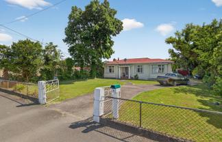 8 Mangahao Road, Pahiatua