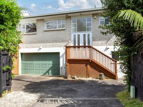 2/185 Shakespeare Road, Milford
