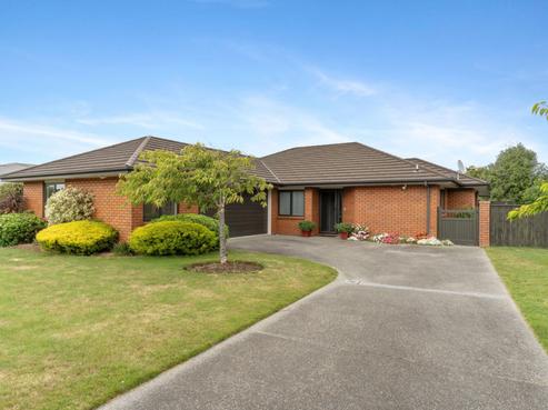 40 Armstrong Avenue, Carterton