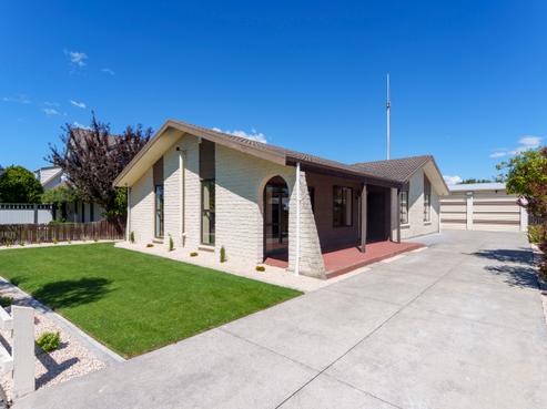 4 Exton Street, Redwood