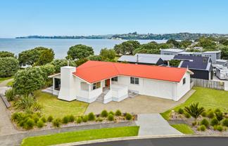 28 Schooner Avenue, Snells Beach