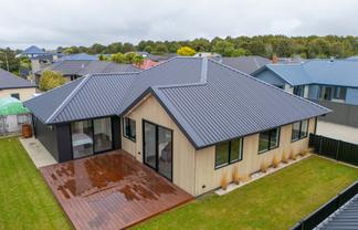 99 Hoffman Court, Waikiwi