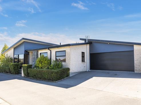 1 Tangy Loch Lane, Broomfield