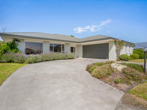 7 Daley Place, Winton