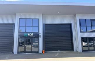 Functional industrial unit near Airport