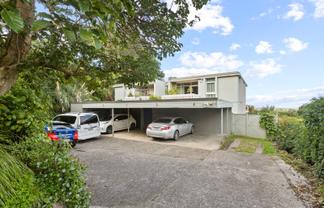 2/24A Landscape Road, Mount Eden