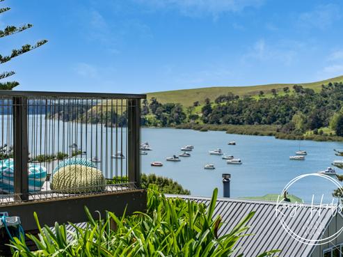 14 Cliff Street, Paparoa