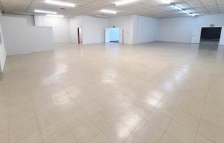 356M² ROAD FRONTAGE INDUSTRIAL
